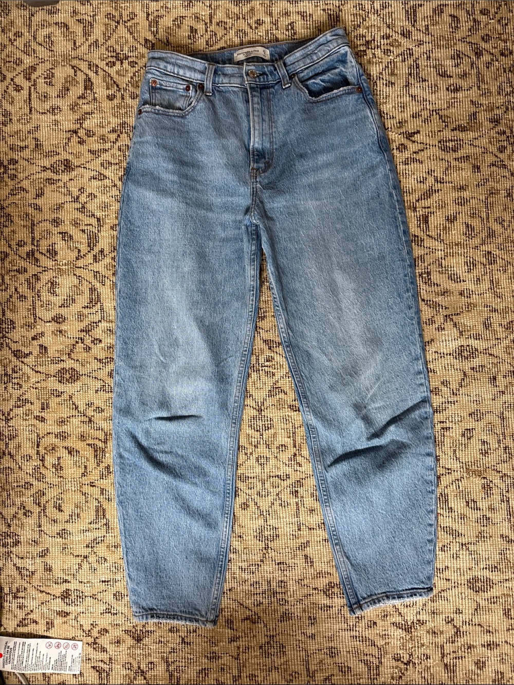 Abercrombie & Fitch 80s Mom Light Blue High Rise Jeans